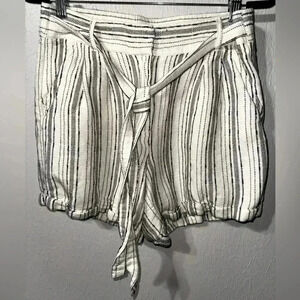 Bob Timberlake Linen/Rayon Blend Shorts Size 8